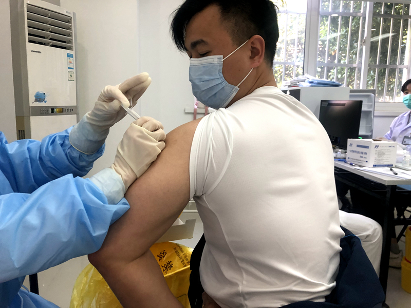 有序開展疫苗接種 筑牢安保免疫屏障.jpg
